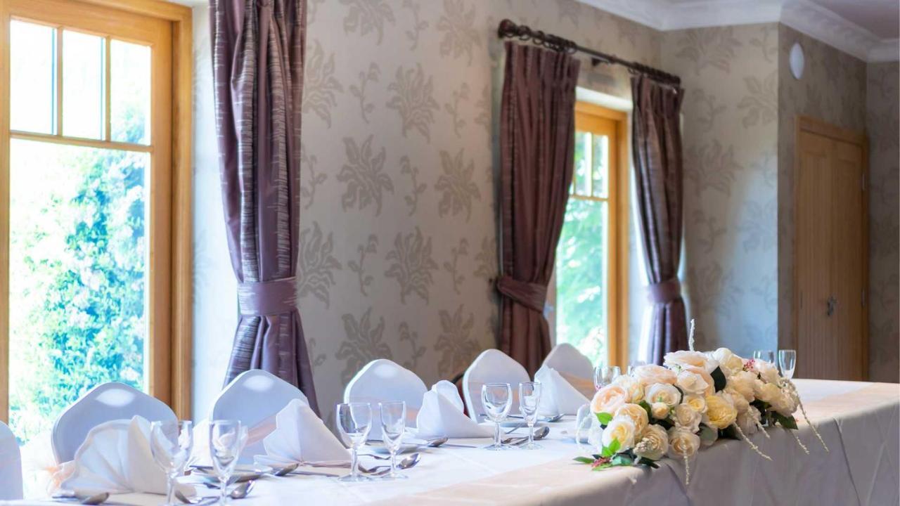 Hotel Wrexham Eksteriør billede